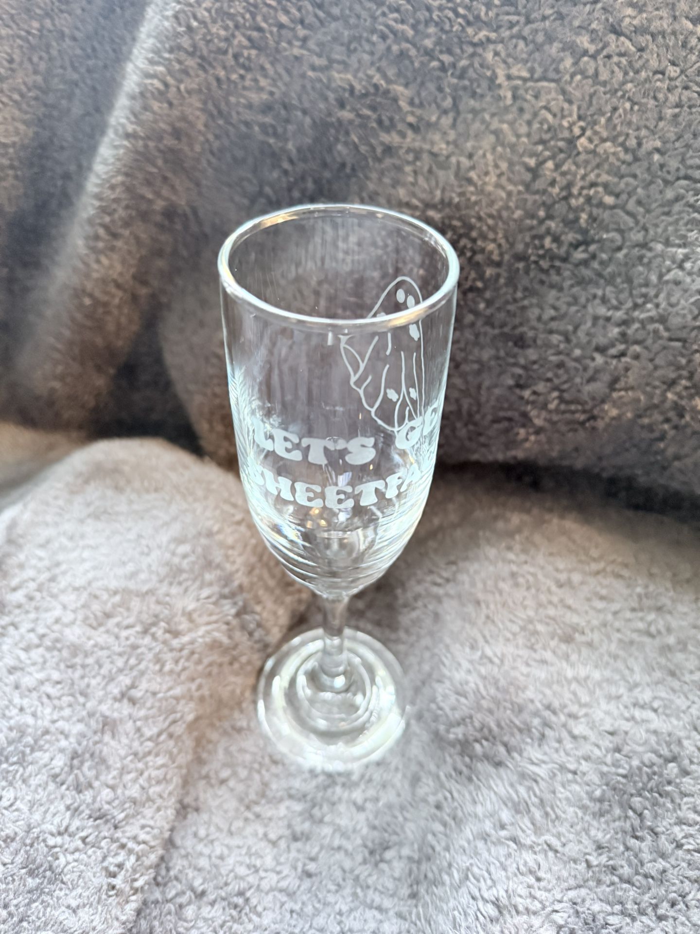 CUSTOM MADE/PRE MADE ETCHED GLASSES