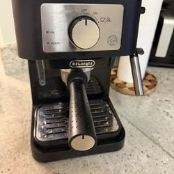 Delonghi Espresso Coffee Machine