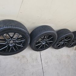 Lexani Luxury Rims CSS-8/ With Ultra High- Performance LX Thirty Tires.
