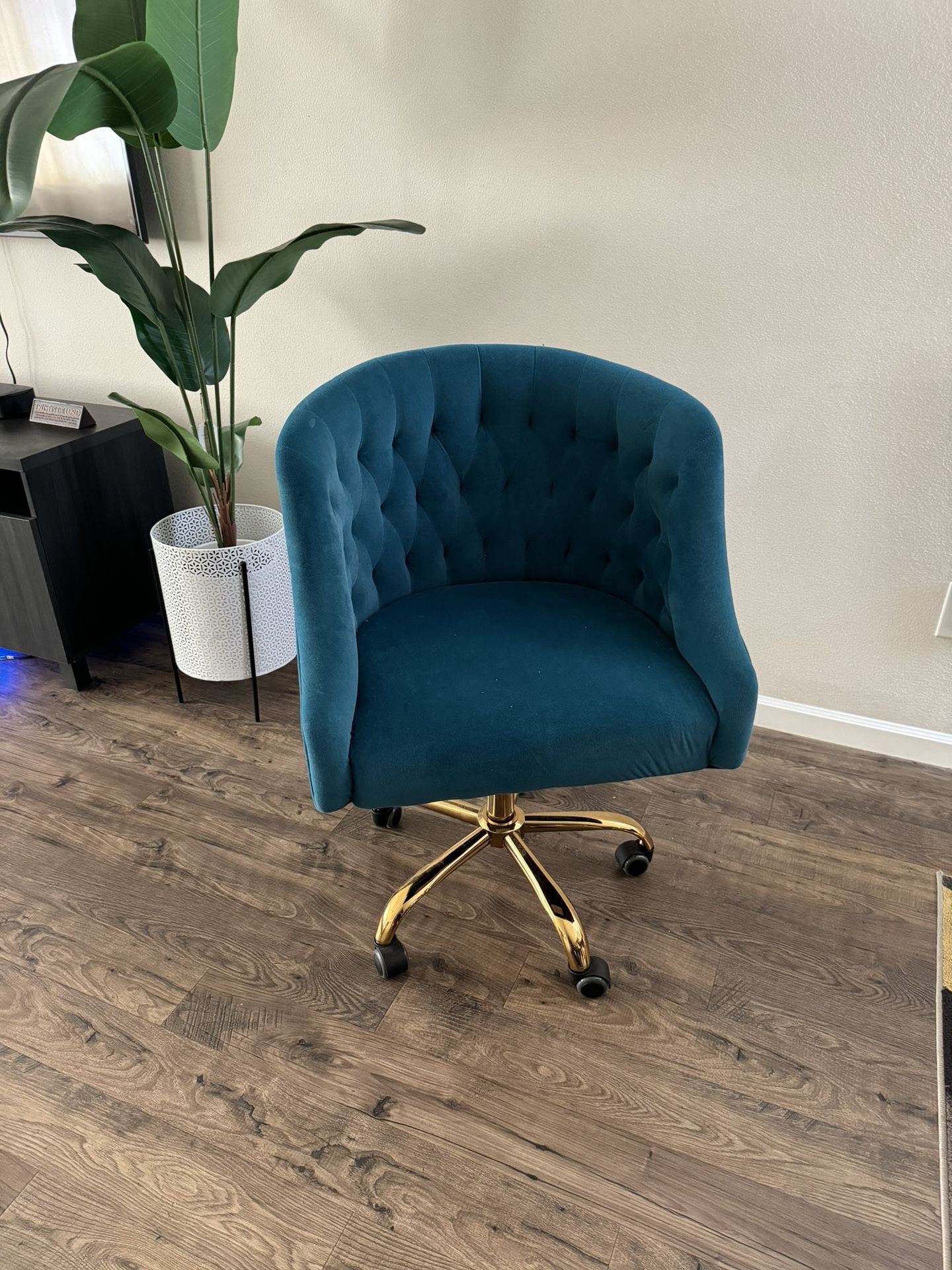 Teal Velvet Office Chair