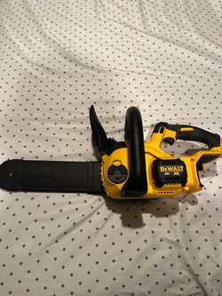 Dewalt Cordless Chainsaw