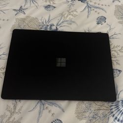 Surface Laptop 2 