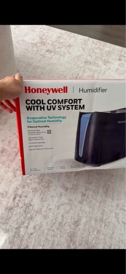 Honeywell Cool Comfort Humidifier With UV System