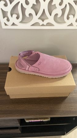 UGG Clogs