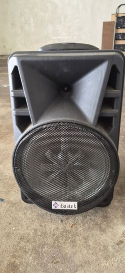 Karaoke machine with mic & stand