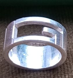 Gucci Sterling Silver 925 G Logo Ring, 

U.S. Size 3-3/4

