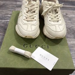 Gucci Sneakers 