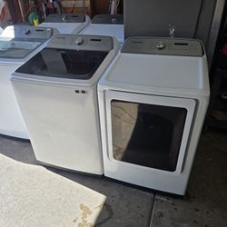Samsung Washer And Electric Dryer Large Capacity 