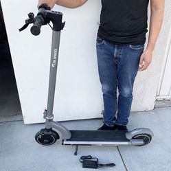 (New in Box) $165 5th Wheel M1 Electric Foldable Scooter 13.7 Miles Range, 15.5 MPH, 500W Peak Motor, 8” Inner-Support Tires 