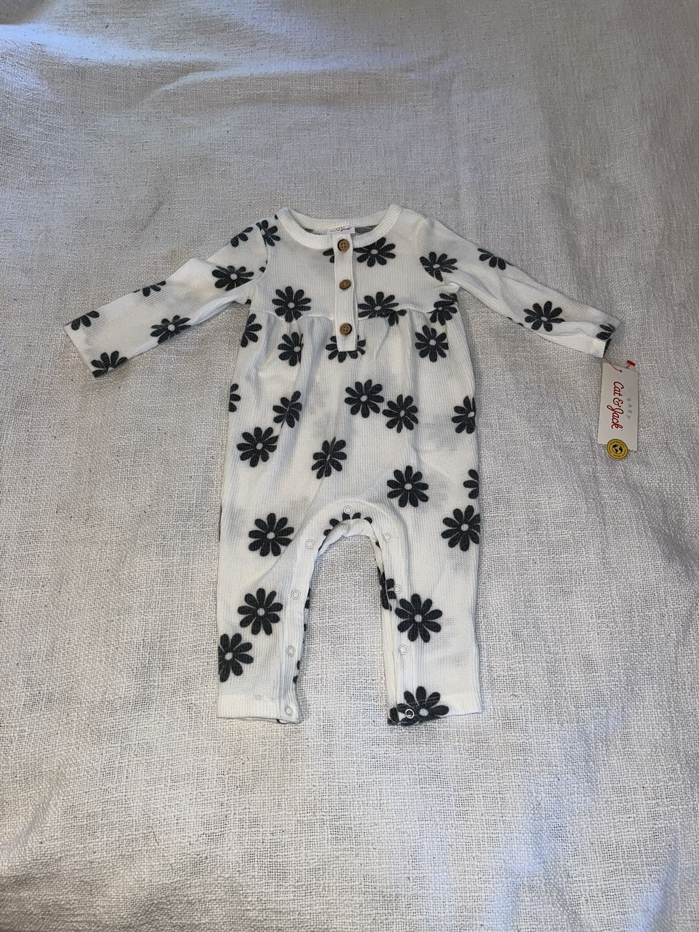 BRAND NEW Baby Girl Lounger