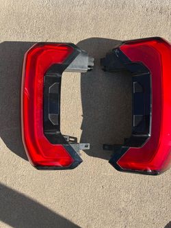 Tundra Rear Taillights 2022-2026