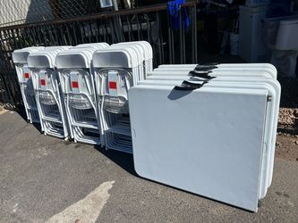 Mesas y sillas manteles