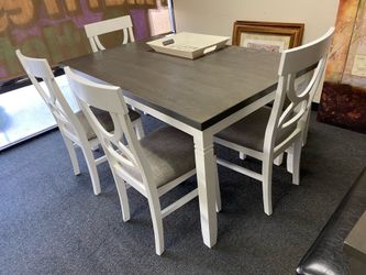 Farmhouse Style 6 Piece Dining Set White and Gray upholstered seats Seats 6 - Table, 4 chairs and bench pick up delivery available