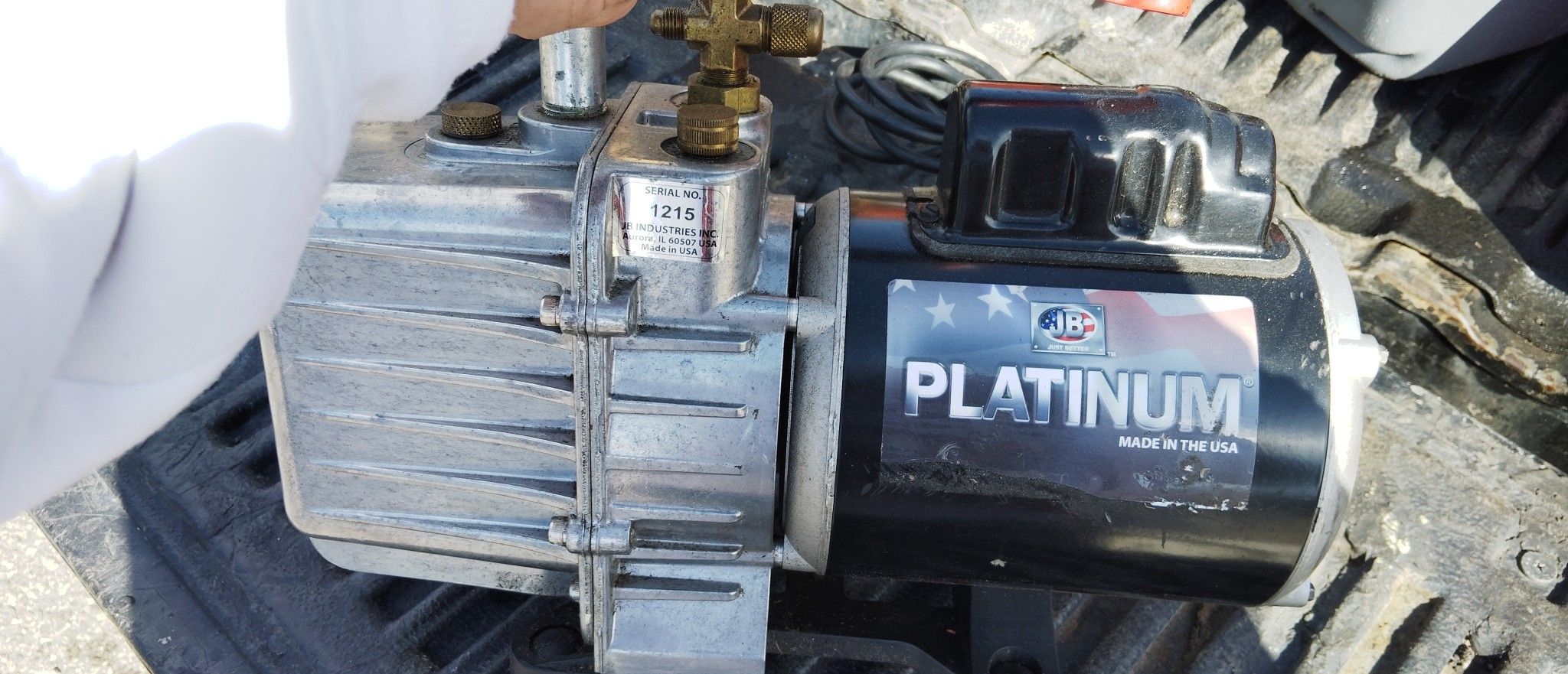 A/C Pumps And Machine