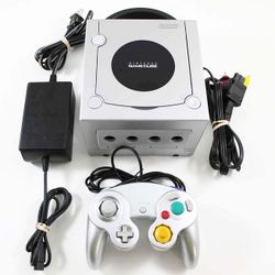 Nintendo GameCube Complete And Working