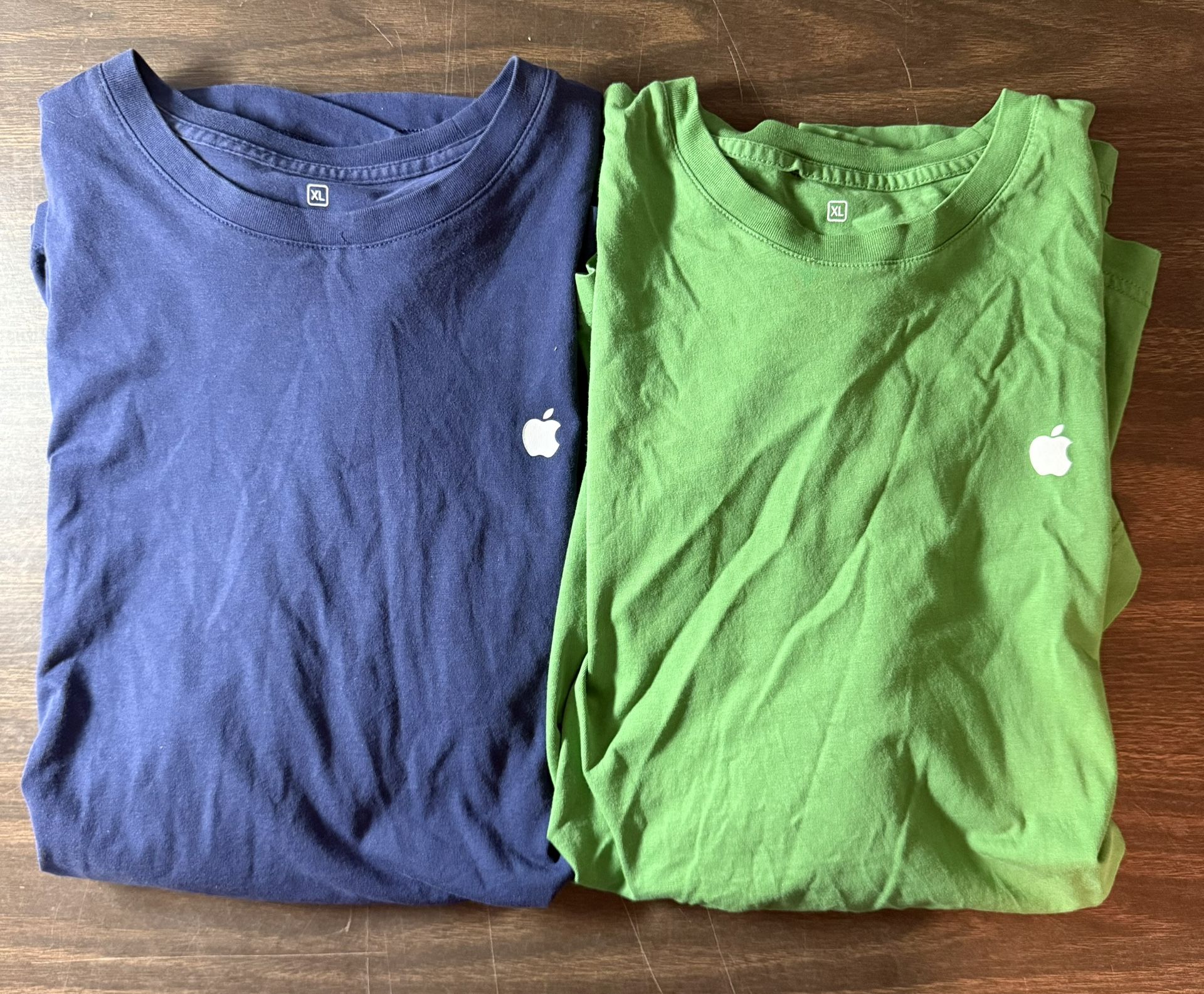 (2) Apple Computers  Logo Shirts Size XL Tee Blue and Green