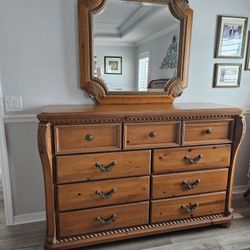 Queen 5 Piece Bedroom Set
