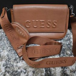 Guess Crossbody