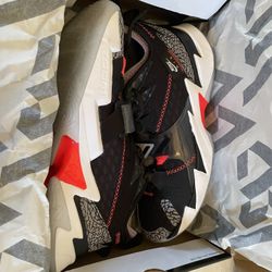 Men’s Size 10.5 - Jordan Why Not Zer0.3 Black Cement - crimson - worn 