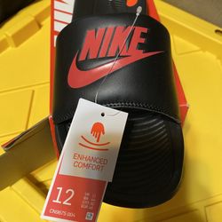 Nike Victori One Slide