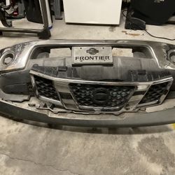 2005-2010 Nissan Frontier front bumper 