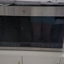Ge Stainless Steel Over Range Microwave 
