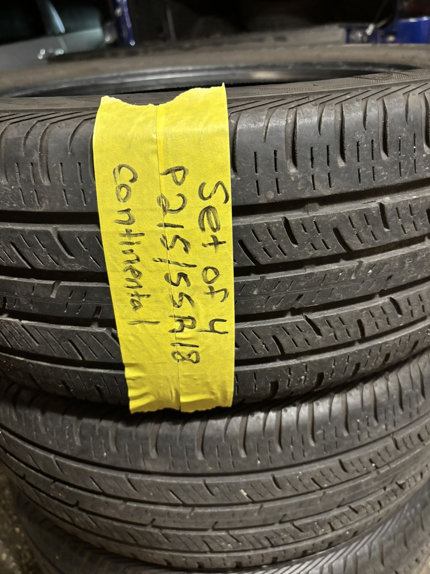 Set of 4 tires p215/55r18 continental $165