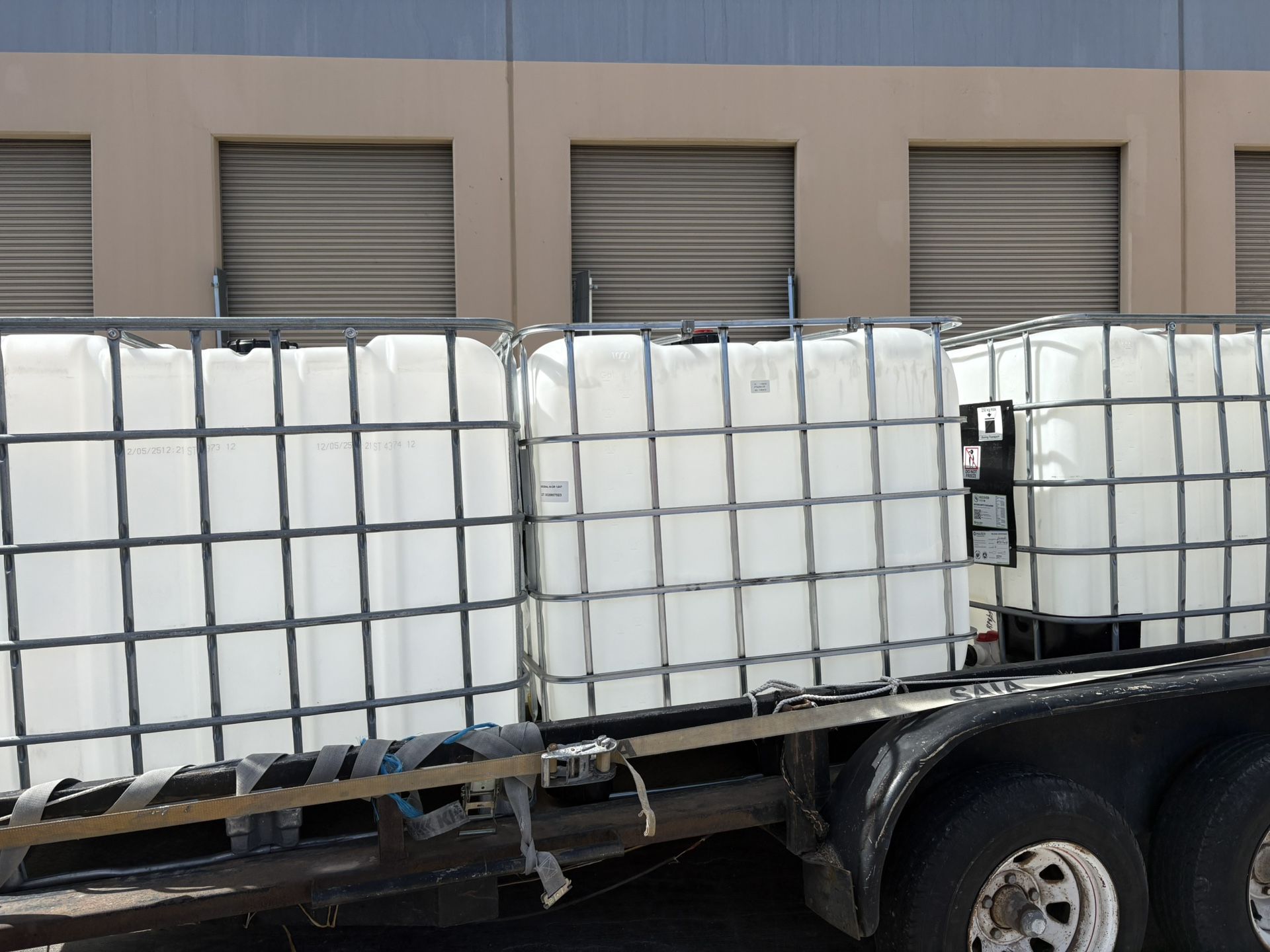 250 Gallon Water Like New Tanks Tanques De Agua Como Nuevos