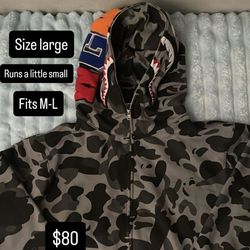 Large Bape Sweater Fits M-L BRAND NEW