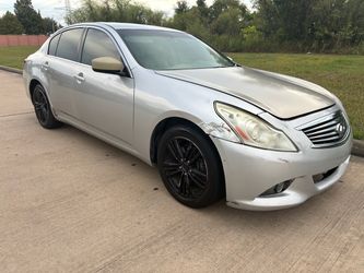 2013 Infiniti G37