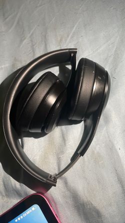 Beats solo 4