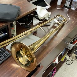 Yamaha YSL-354 Student Tenor Trombone – Great for Beginners