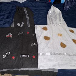 (2) Kid Towels Ponchos Toddler Towels