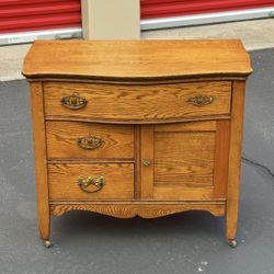 Wash Stand - Antique 