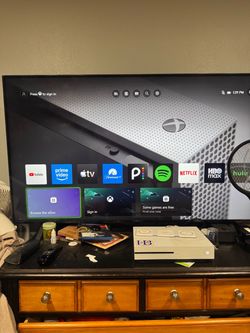 Xbox 0ne S (Read The Description)