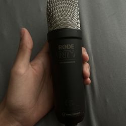 Rode nt1 (5th Generation Mic )