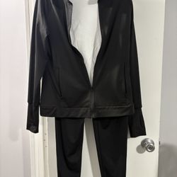 Black Jogging Suit With Short