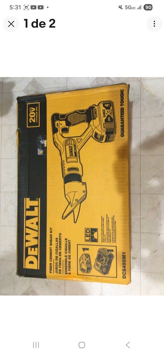 BRAND NEW DEWALT DCS498M1  20V MAX 5/8" IN. FIBER CEMENT SHEARS KIT
