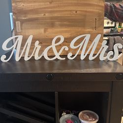 Mr & Mrs