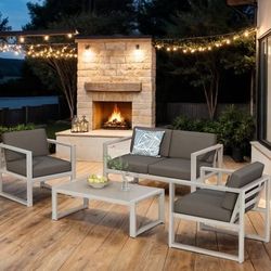 Outdoor patio 4 piece conversation set, loveseat with 2 chairs and coffee table new