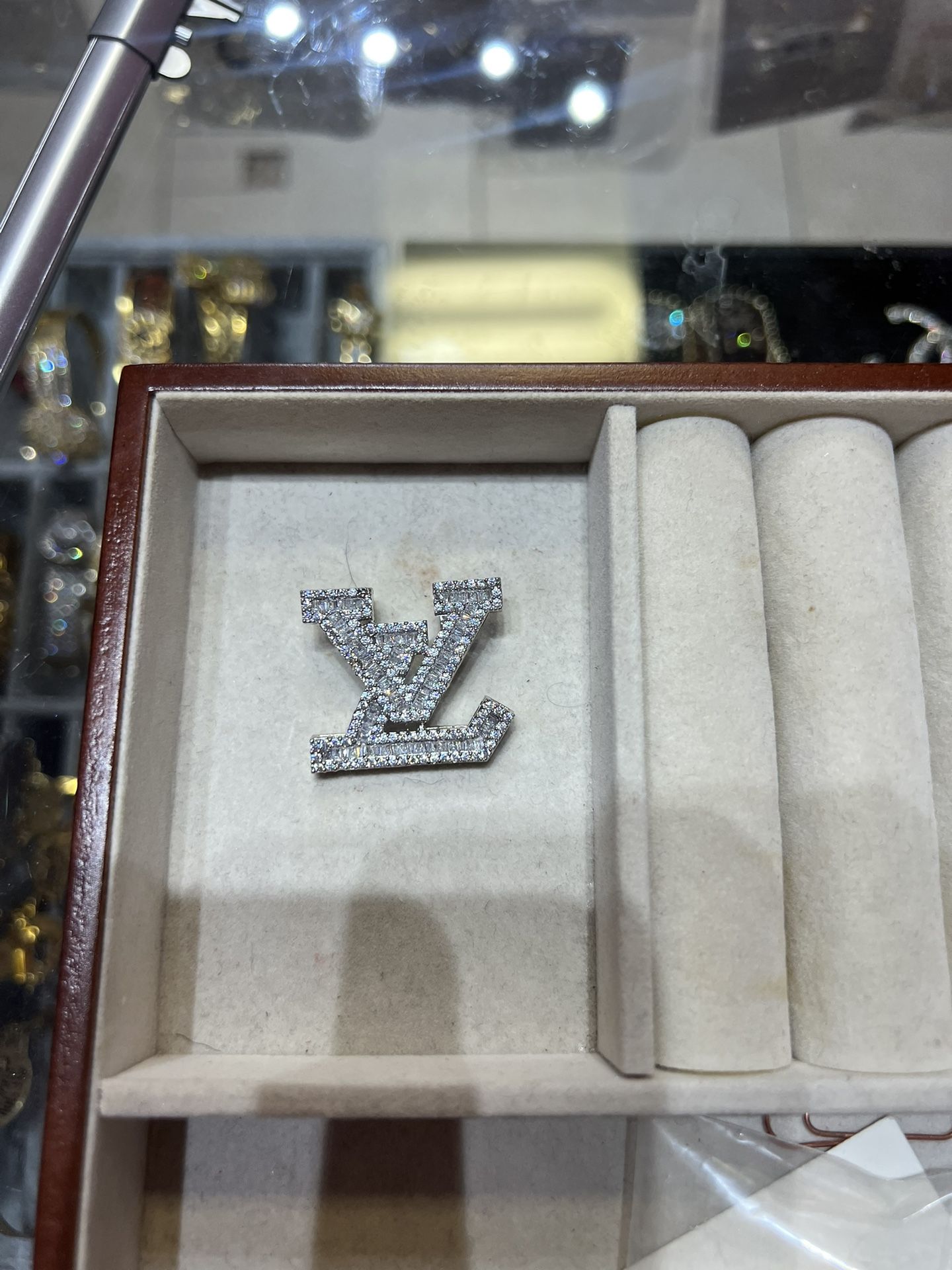 Unisex Pentant