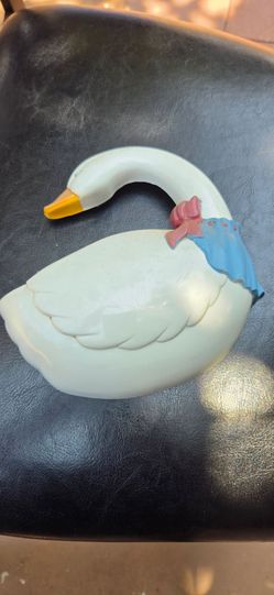 Vintage Goose Wall Pocket Shelve