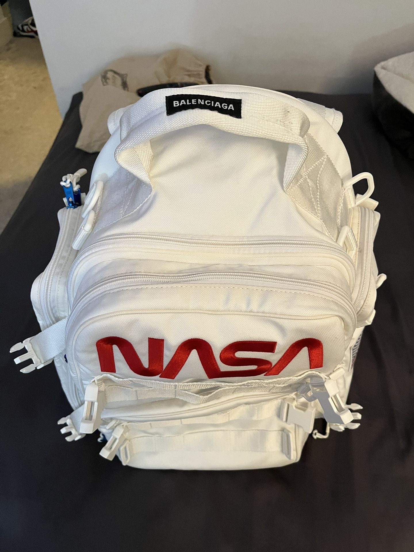 8bf3132c1e11452f83a3cb75d3b4fc