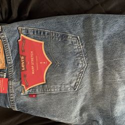 Men Stretch Levi’s 