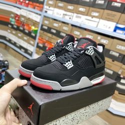 Jordan 4 Bred 8