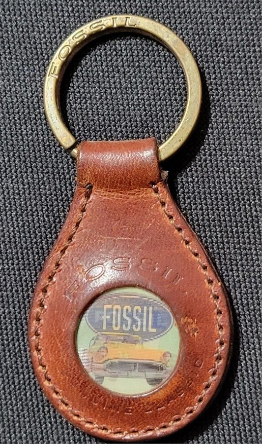 Keychain Fossil New $12