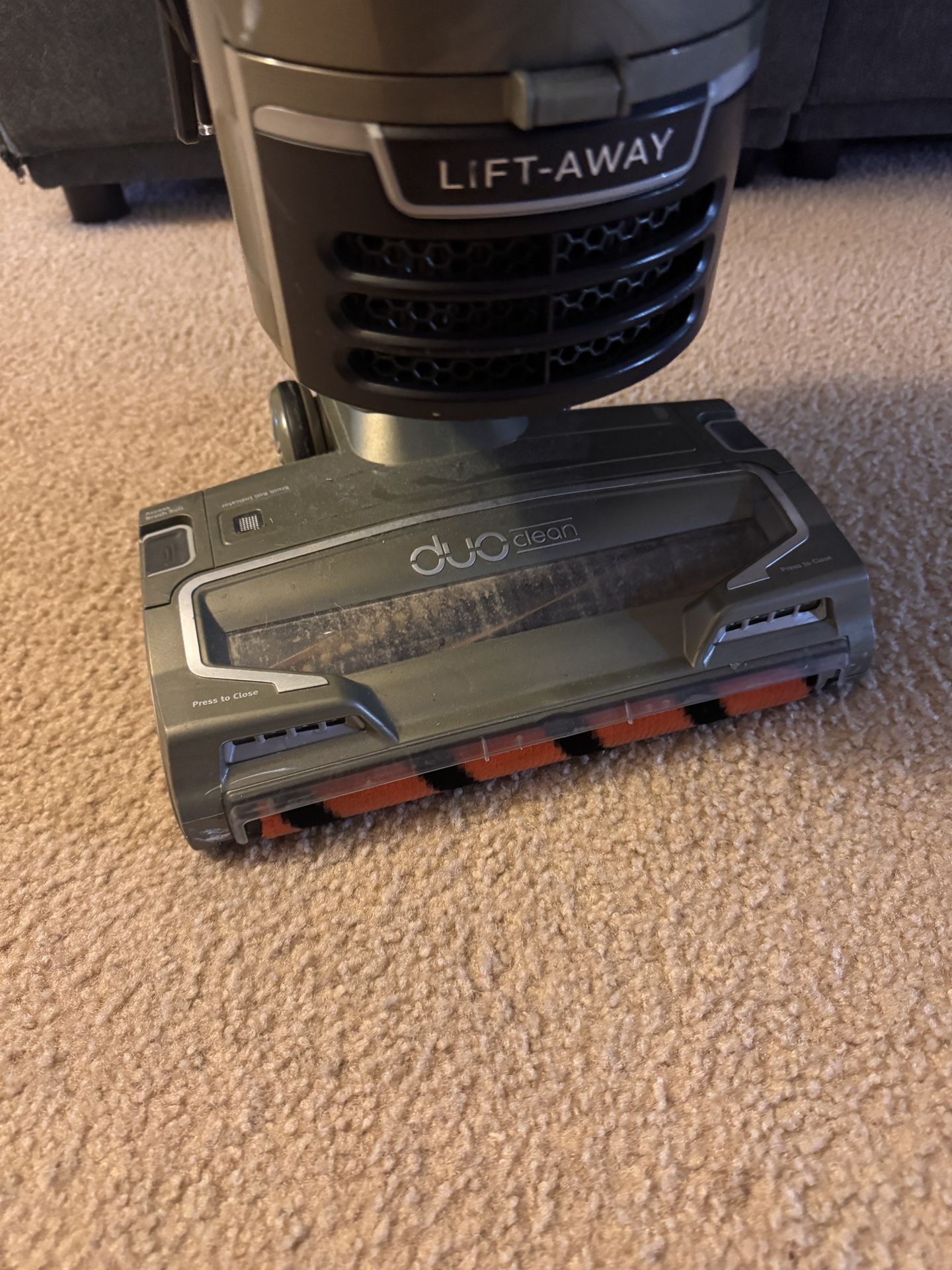 Shark Duo Vacuum cleaner
