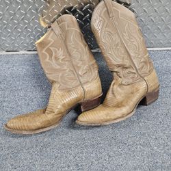 Mens Size 11 Cowboy Boots 