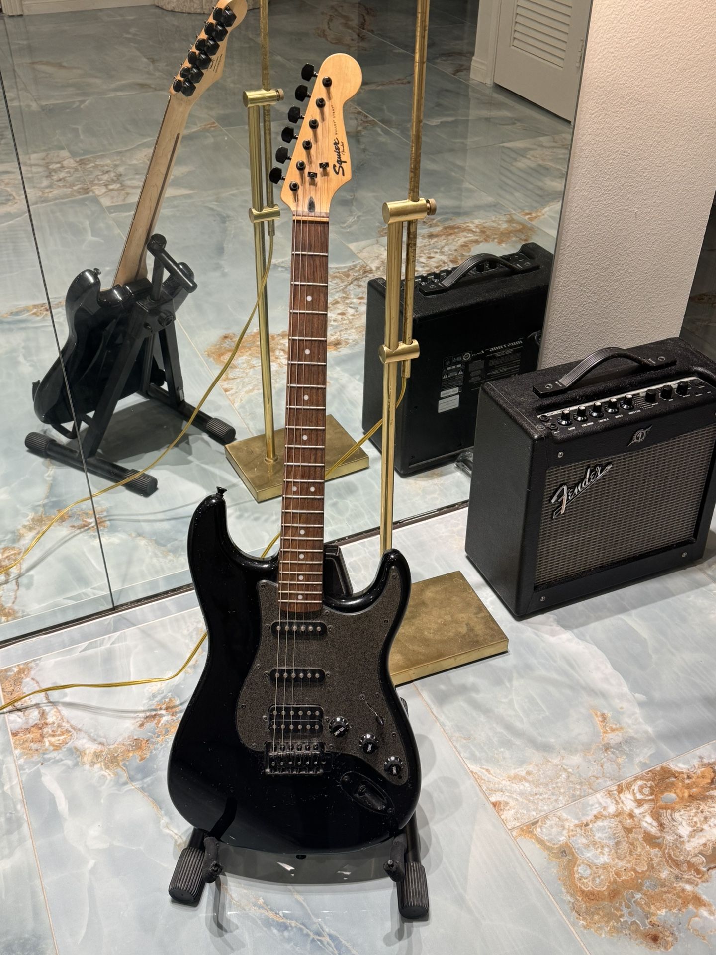 Electric guitar