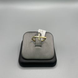 10 KT REAL GOLD RING